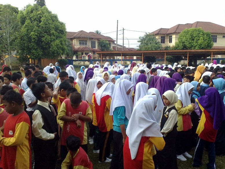 Sekolah Kebangsaan Paloh Pintu  Gang  15100 Kota Bharu 