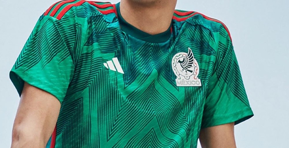 Adidas Mexico Home Jersey w/ World Cup 2022 Patches 22/23 (Vivid Green) Size M