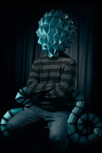001 living sculptures 2 mike campau