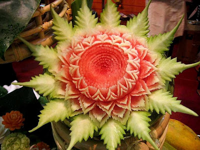 Watermelon carving art - seen at unik4u.blogspot.com