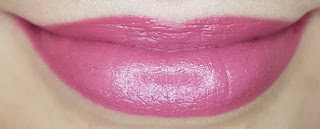 Avon mark. Epic Lip Lipstick in Blushing Beauty