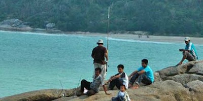 Wisata Pantai Tanjung Pesona Di Bangka 