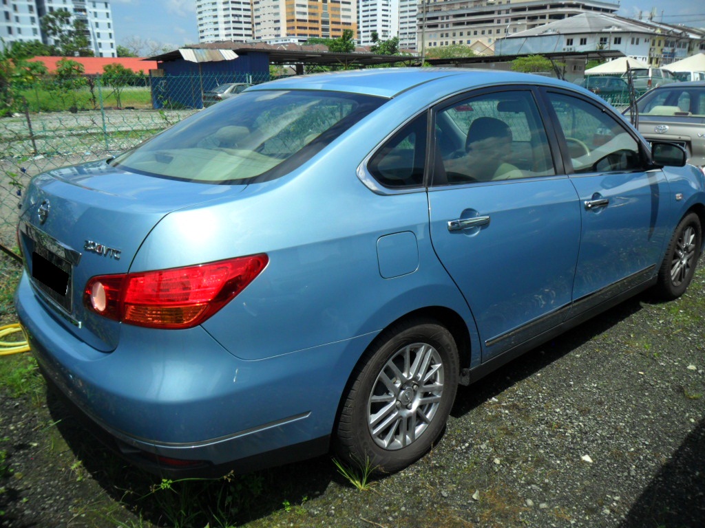 KERETA UNTUK DI JUAL: NISSAN SYLPHY 2.0 (A) CVTC 2008