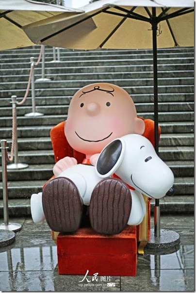 Snoopy at Pearl Square , IFC Mall, LuJiaZui, Shanghai 史努比。上海 12