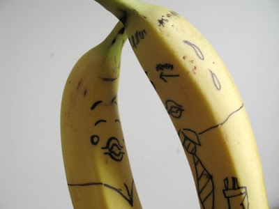 Amazing Art On Banana
