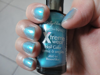 Nails of the Week #3: Icy Blue @ Beauty Bunker