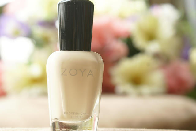 NOTD, Beauty Blogger, bblogger, bblogers, blog, zoya, nude, cream, 