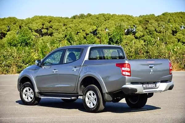 Mitsubishi L200