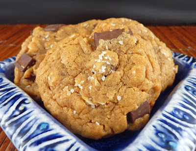 Flourless Peanut Butter Oatmeal Cookies with Chocolate Chips
