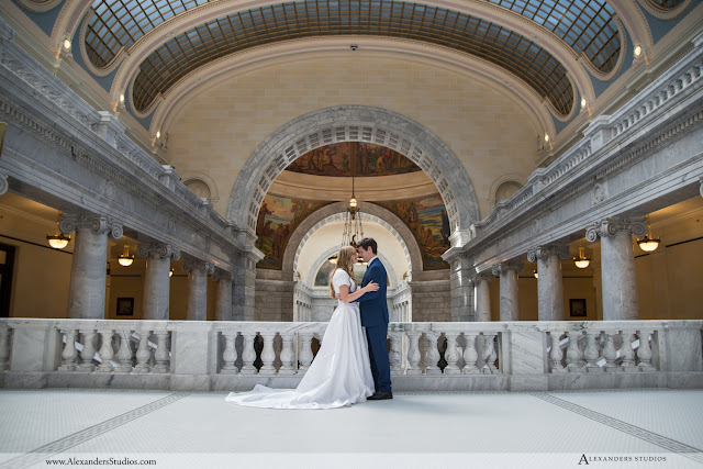 Salt Lake City Temple, Wedding, Wedding Photographer, Utah, Utah State Capital, Alexanders Studios, Temple Square, Old Meeting House, LDS Wedding