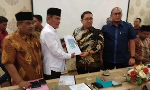 Kisruh Penguasaan Tanah di Padang, Fadli Zon Bertemu Pengurus Forum Nagari Tigo Sandiang