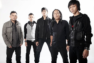 biografi grup band naff