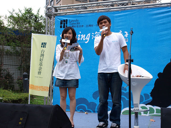 P3217840 copy.jpg