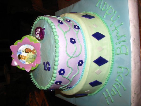 the princess and the frog cake. princess and the frog cake