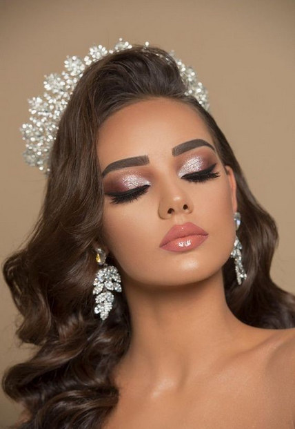 Enhance Your Beauty: Wedding Makeup Tips for Brown-Eyed Brides 