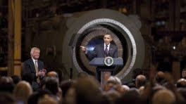 President Barack Obama points to GE CEO Jeffrey Immelt in Schenactady, NY in January 2011