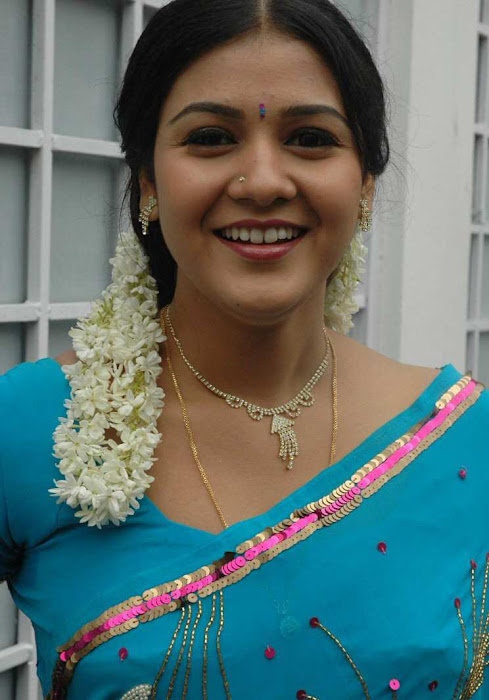 tollywood jyothi krishna in blue saree photo gallery