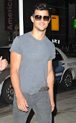 Taylor Lautner a su llegada a NY .