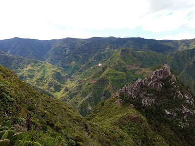 Macizo de Anaga entre Chinamada y Punta Hidalgo