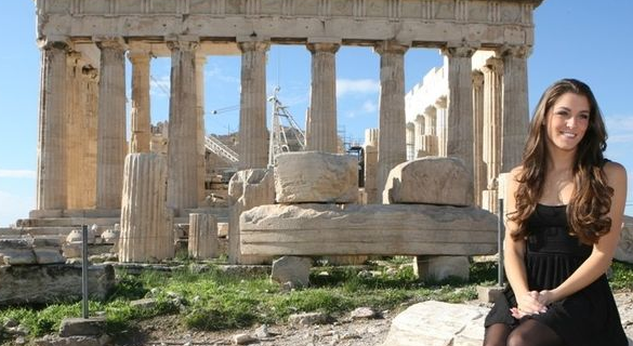 Αν υπάρχει μια φυλή στον κόσμο που κυριολεκτικά τη μισώ αφόρητα, αυτή η φυλή είναι οι Έλληνες»! ΣΟΚάρει η ομολογία μιας Ελβετίδας