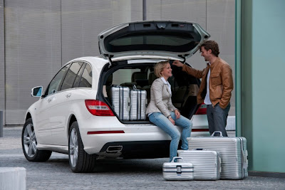 2011 Mercedes-Benz R-Class Cargo Area Place