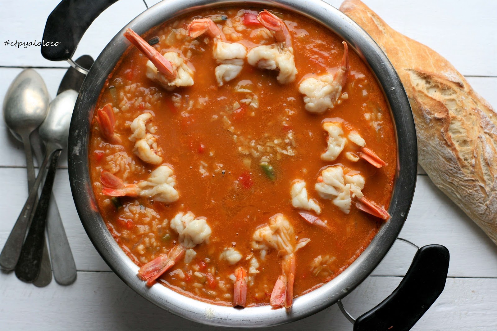 Arroz caldoso con verduras y langostinos