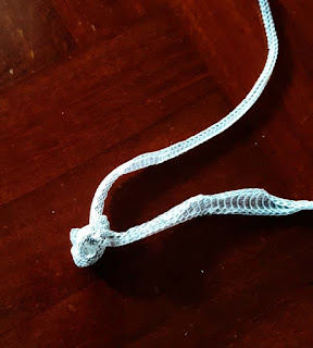 Snake skin knot