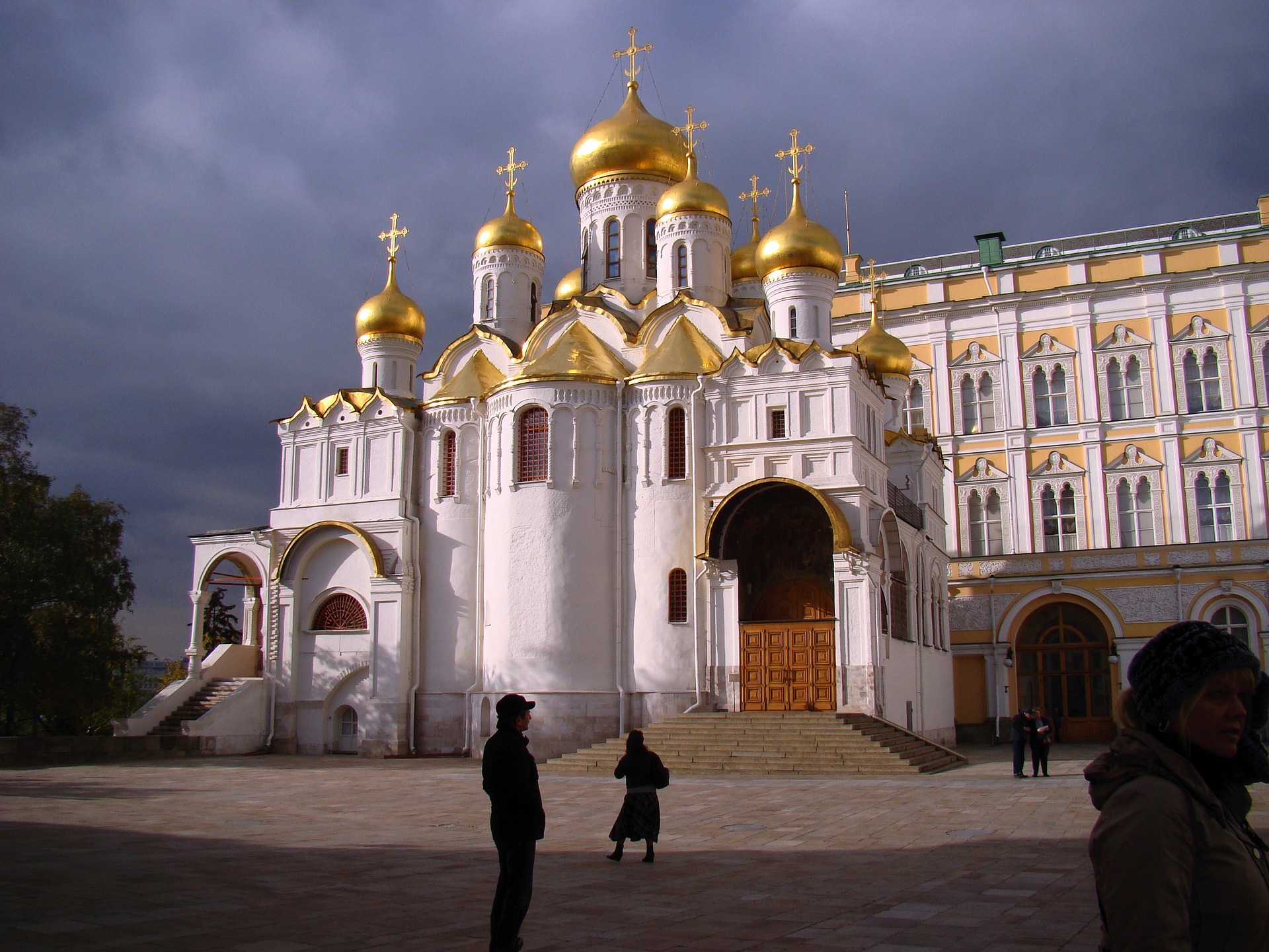 Best Russian authors and literature in Russia by GlobalRead.Org