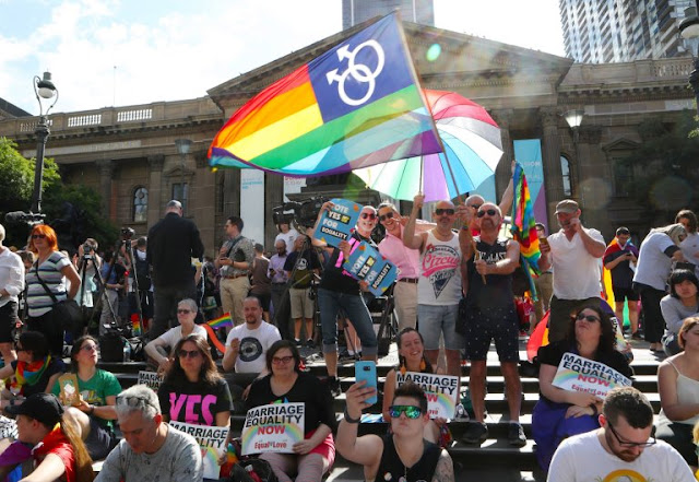 Australians have voted in favour of legalising same-sex marriage