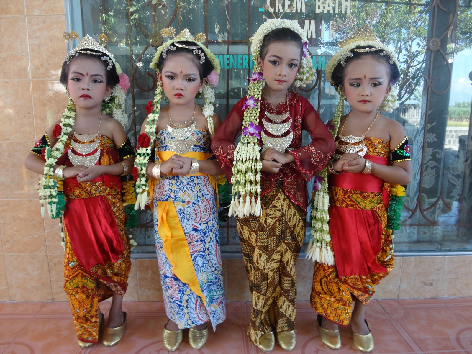 Collection of Baju  Adat Bali Anak  Pakaian Adat 