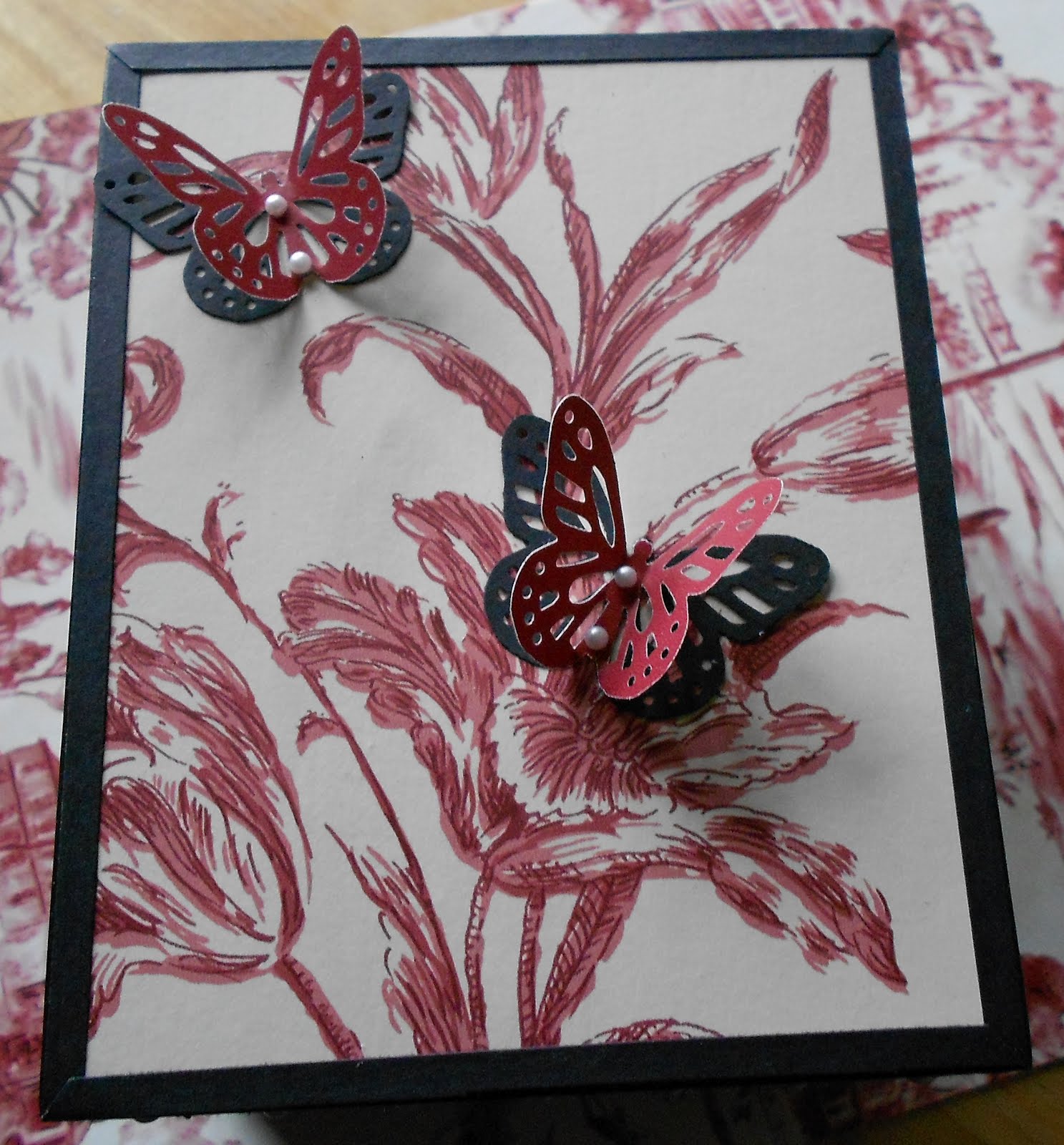 Sheryl's Crafting Corner: Repurpose cigar box with wall paper samples