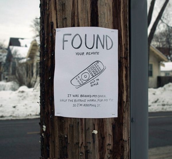 30 Funny Lost and Found Signs, funny missing signs, funny missing posters, funniest lost and found poster, creative lost and found flyers