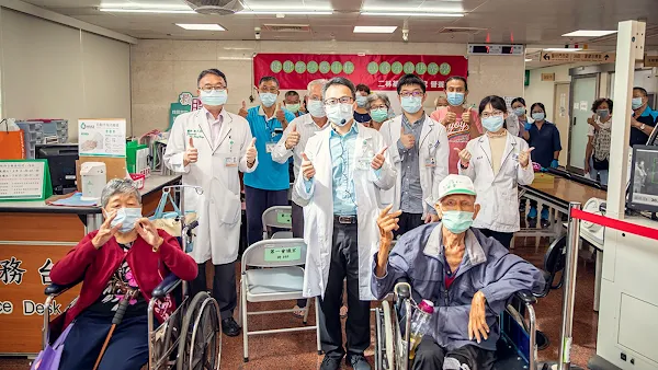 二基醫院健康樂活慶中秋 飲食分類快樂學