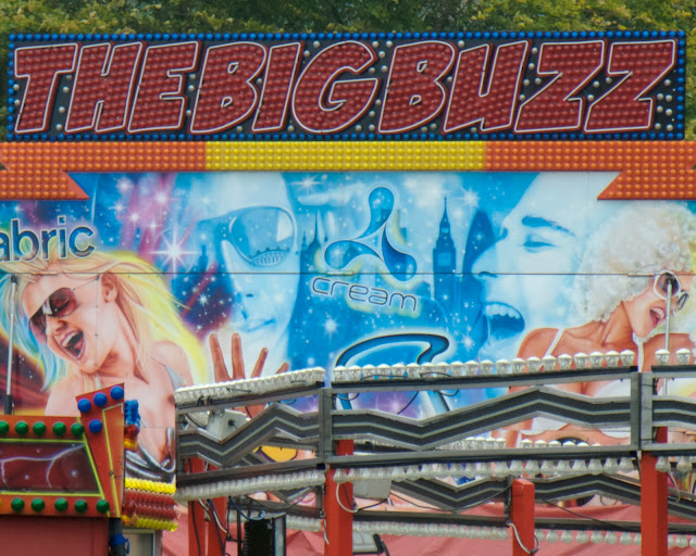 cycling big buzz funfair