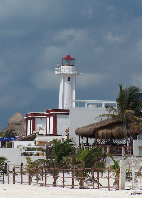 Puerto Morelos Lighthouse