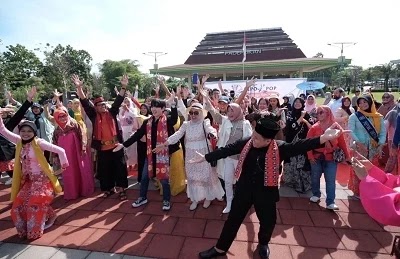 Depok Pop Tampilkan Kirab Kebangsaan dan Fashion Show