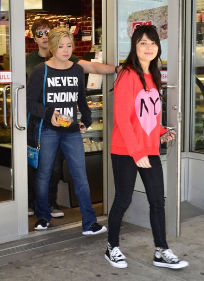 Miranda Cosgrove, Icarly, Nathan Kress, Jennette McCurdy ShurKonrad 10