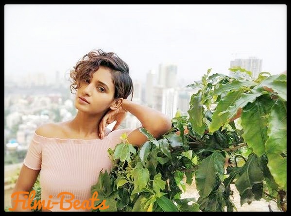 Shakti Mohan wallpapers pictures