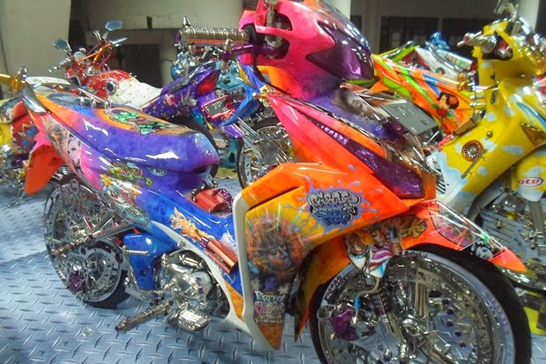 Modifikasi Motor Honda Blade