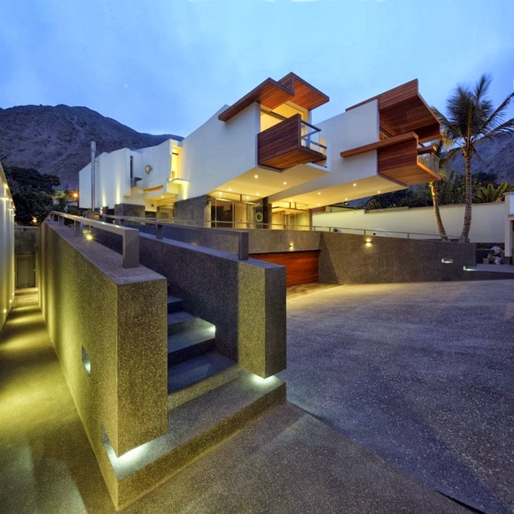 World of Architecture Unusual Extreme  Modern  House  by 