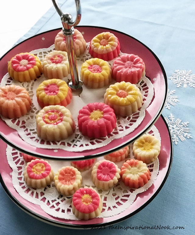 Marzipan candy, pink and yellow marzipan flowers, mazapan, Easter marzipan flowers with almond paste, Christmas kuswar sweets made with Wilton silicone flower mold.