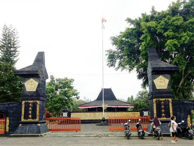 Monumen Jendral Soedirman