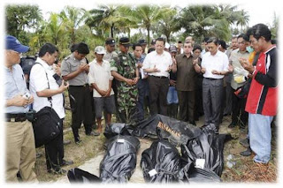 Foto-Foto Pasca Tsunami Mentawai Sumatra Barat