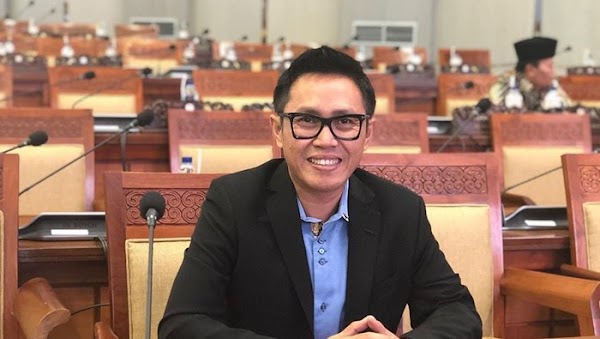 PAN Dorong Eko Patrio Maju Pilgub DKI: Presiden Ukraina Dulu Pelawak
