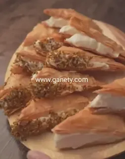 طريقة عمل البقلاوة بالطريقة الصحيحة خطوة بخطوة بالصور