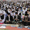 Wako Ahmadi & Wawako Antos Sholat Ied Idul Fitri 1443 H di Lapangan Mardeka