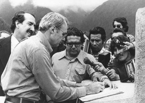 E-BArq: Documento Carta de Machu Pichu (1977)