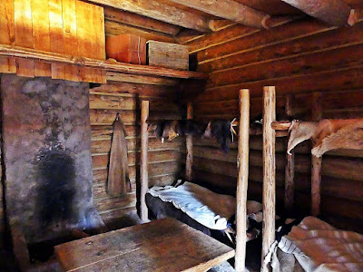 enlisted men´s quarters