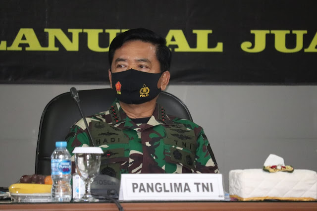   Panglima TNI dan Kapolri Rapat Bersama Terkait Covid-19 Di Jawa Timur 