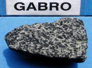 Artikel Geologi: Batuan Beku Intermediet Plutonik - Petrologi